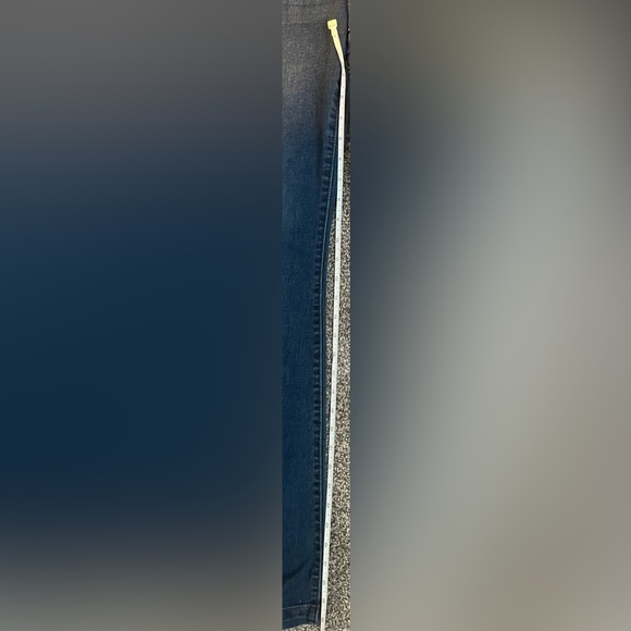 Sofia by Sofia Vergara Melissa Blue High Rise Flare Jeans - Picture 8 of 8